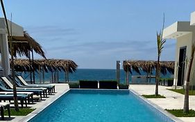 Riviera Vichayito